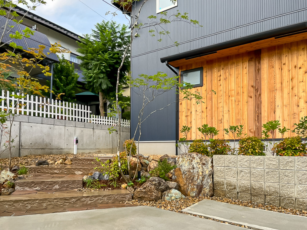 大屋根の家【規格住宅】 スライダー写真